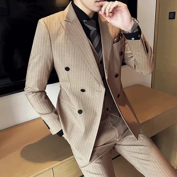 2023 Nou de sex masculin (costum + vesta + pantaloni) de moda high-end de afaceri slim vertical stripe costum la două rânduri set de trei piese